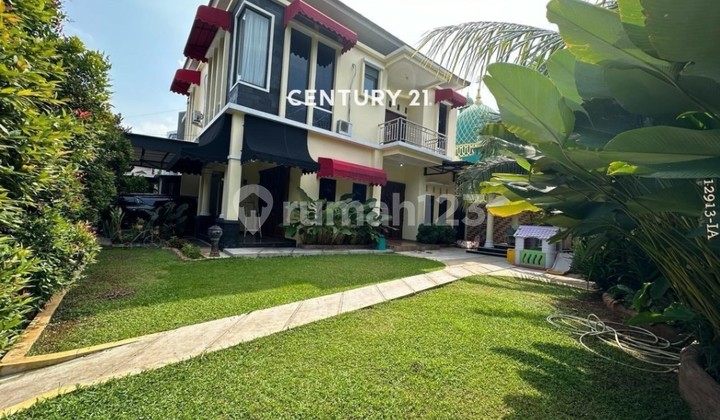 Rumah Hook Dalam Town House Siap Huni Asri Nyamam Di Ciganjur