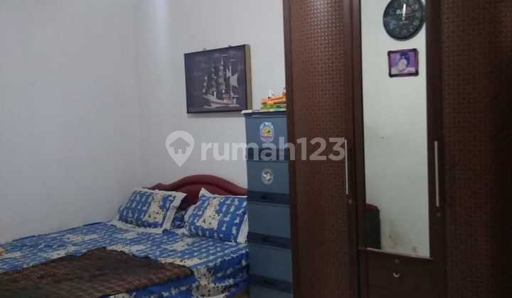 Rumah Sederhana dan Terenovasi di Semarang Barat (A0753) 2