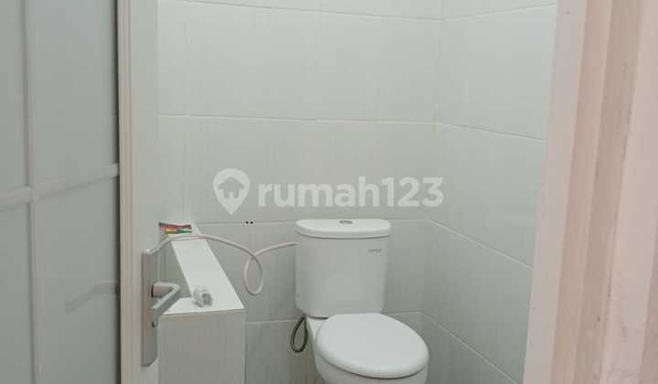 Ruko 2 Lantai Siap Pakai di Semarang Barat (A4693) 2
