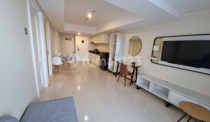 2 Bedroom Fully Furnished Apartment in Central Semarang (A4886) 1
