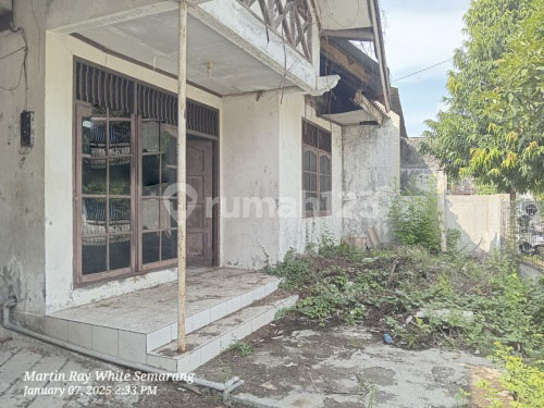 House and Warehouse in Pedurungan Housing Estate (A3431) 2