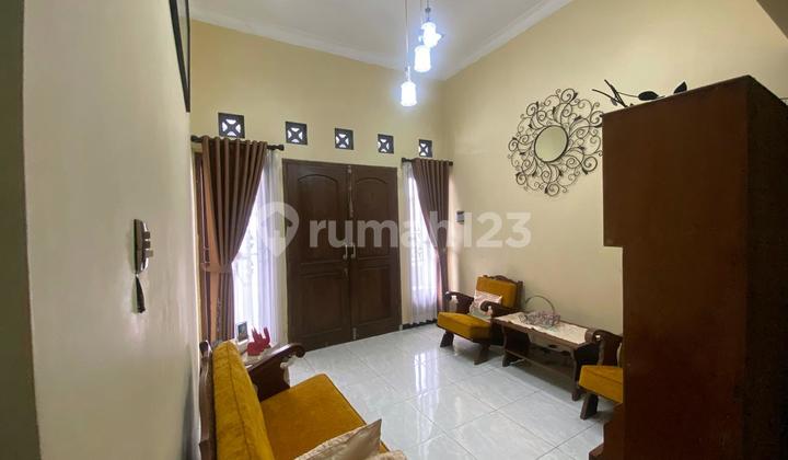 Ready-to-Use House in Gajahmungkur Area 2