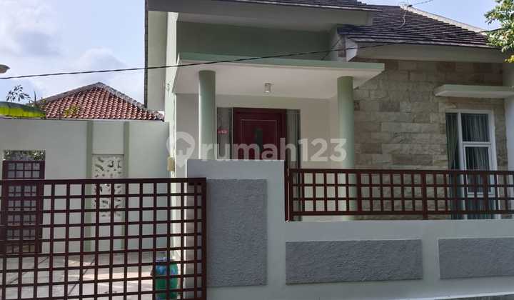 Rumah Bagus dan Siap Huni di Tembalang (K7818) 1