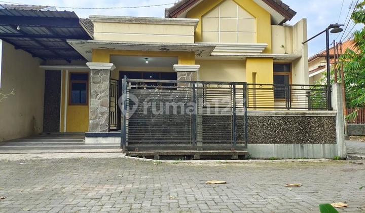 Rumah Posisi HOOK dan Minim Renovasi di Pedurungan (A1765) 1
