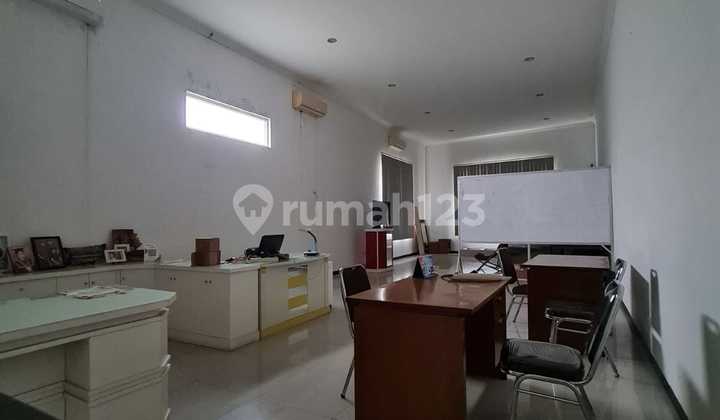 Ruko Siap Pakai Disewakan di Semarang Tengah