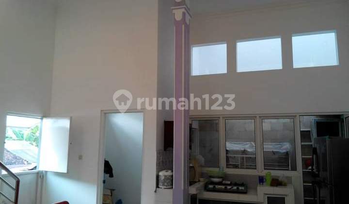 Rumah 2 Lantai Siap Huni di Semarang Selatan (A0135) 2