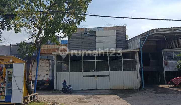 Shop House and House with Minimal Renovation in East Semarang (A4206) 2