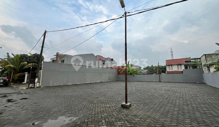 Adjacent to Brawijaya Hospital Tangerang Selatan, Premium Plot Ideal for Building a Residence