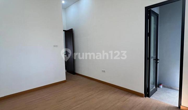Rumah rungkut nirwana dekat merr purimas siap huni  2