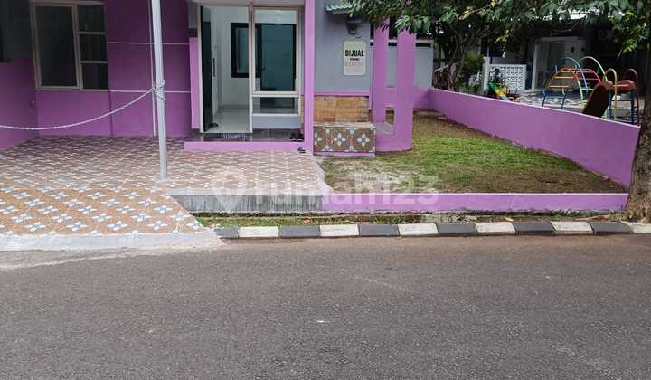 Rumah SHM Posisi Hook di Mampang Hills Real Estate Depok 1