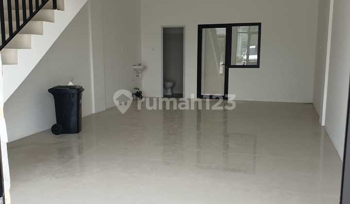 For Rent 3-Storey Shop House Eastern Park Sukolilo