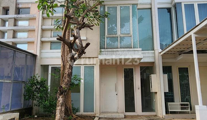 Dijual.atau Disewakan Rumah 2 Lantai di Zimbali Costa