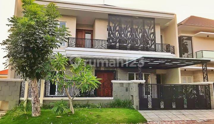 Jual Rumah Mewah Graha Family Baru Gress Siap Huni