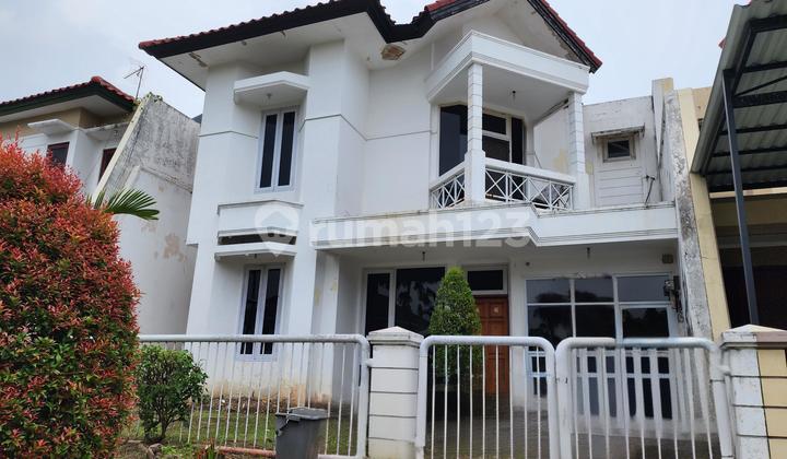Dijual Rumah Bagus 2 Lantai Di Dharmahusada Regency