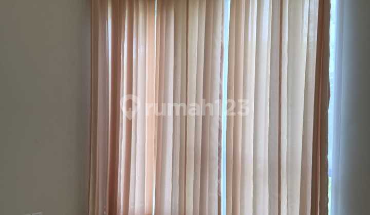 Dijual atau Disewakan Rumah 2 Lantai Siap Huni di Northwest Hill 2