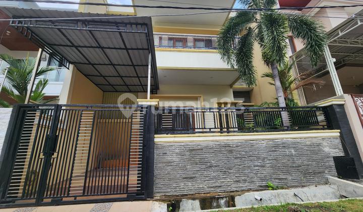 Dijual Rumah Bagus 2 Lantai Dharmahusada Mas