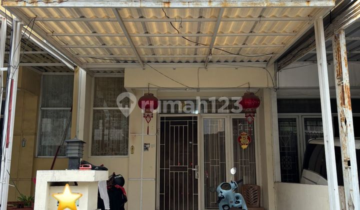 DIJUAL RUMAH PASADENA BAGUS SEMI FURNISHED 2 LANTAI CENGKARENG