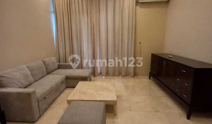 Apartment Senayan Residence 3 BR Private Lift, Best Deal View Golf 2