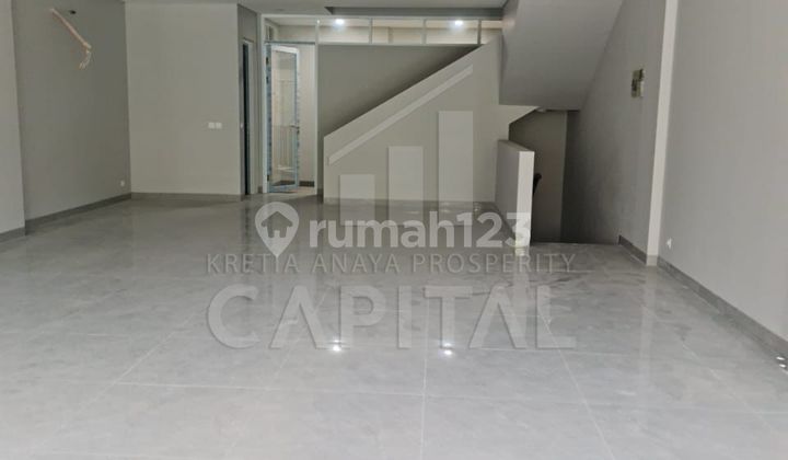 Ruko Kosongan Siap Pakai dengan Lokasi yang Strategis di Tengah Kota Bandung Dekat Stasiun Bandung