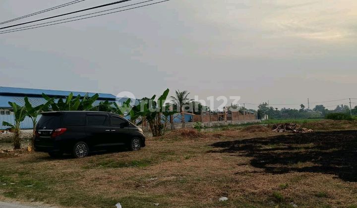 Tanah Pinngir Jalan Dekat Ke Bandara