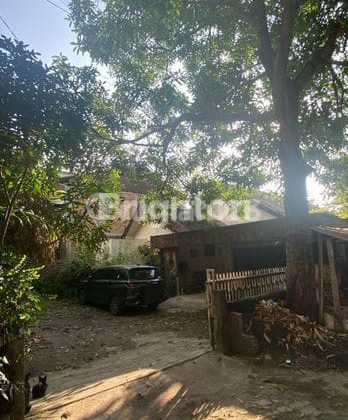 Rumah Dengan Halaman Luas Daerah Helvetia