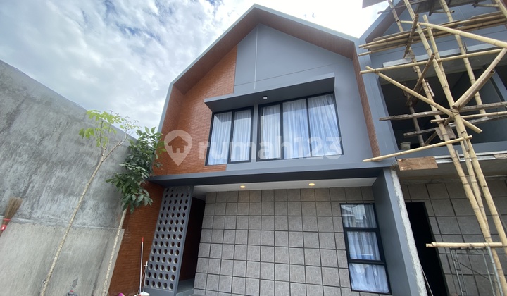 Rumah Bagus Furnished SHM untuk Investor Surabaya & Jogja 1