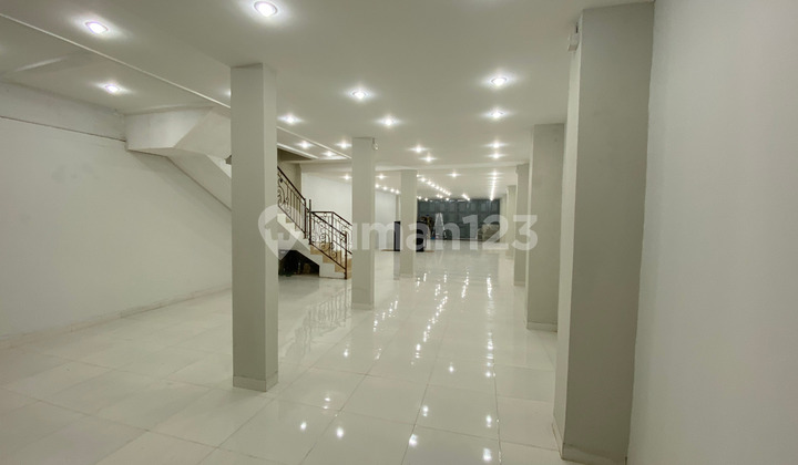 For Rent: Strategic 3-Story Shop House - Sukowati, Salatiga For Rent: Strategic 3-Story Shop House - Sukowati, Salatiga