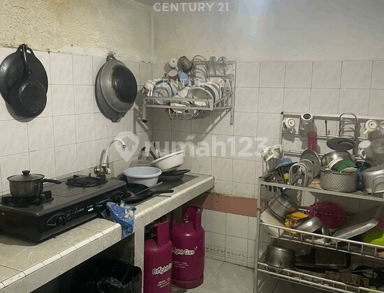 Rumah, 2 Lantai, SHM, di Semarang Barat 2