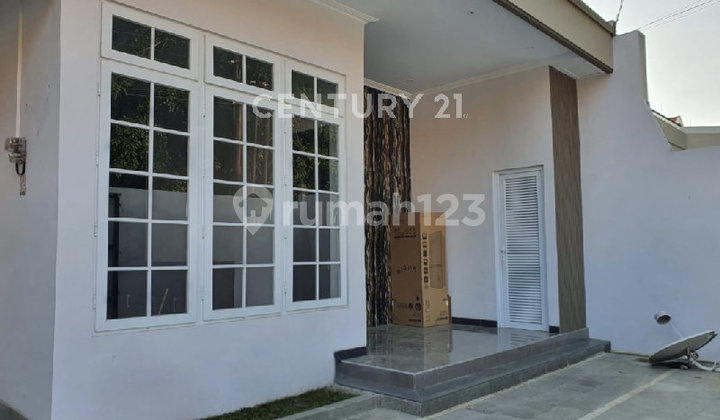 Rumah Mewah SHM Tengah Kota di Pekunden, 7 Menit ke DP Mall  1