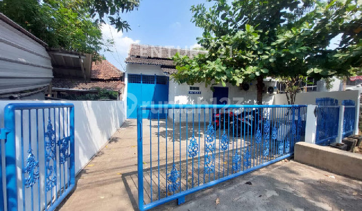 Strategic Kos House Full AC in Kedungmundu, Semarang