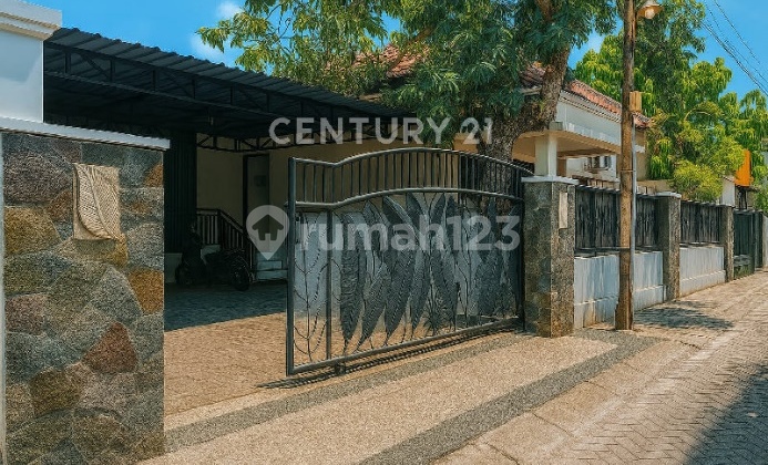 Strategic Active Boarding House in the Center of Semarang City 2