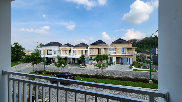 Rumah Dengan Rooftop SHM di Pandanaran Hills Dekat UNDIP Semarang 1