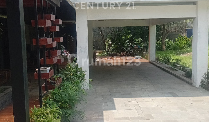 Rumah Lama SHM Tanah Luas 1071 M² di Sekayu, Pusat Kota Semarang 2