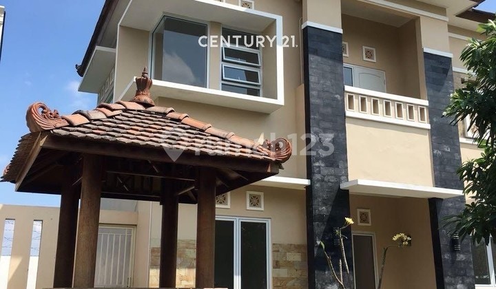 Rumah Mewah Semi Furnished SHM di BSB City Semarang 2