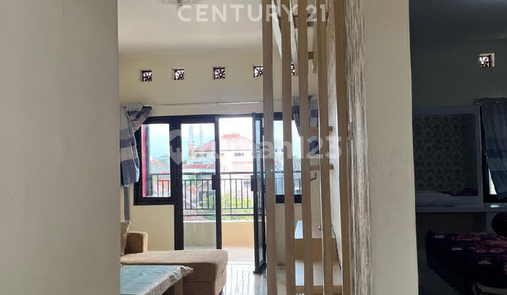 Active 3-Story Kost with 15 Rooms Full AC in Kalicari Near Usm Campus 2