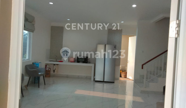 Rumah Hook SHM Dekat Pusat Kota di Simongan, Manyaran 2