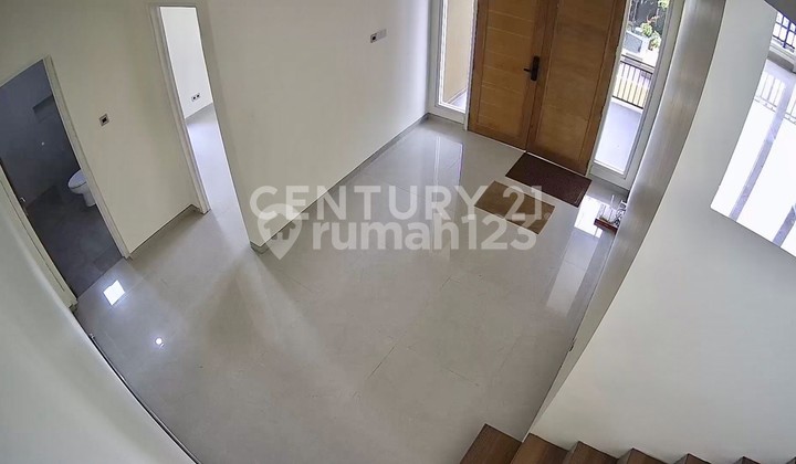 Rumah Modern SHM View Bagus di Kawasan Elite Graha Candi Golf 2