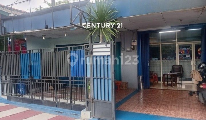 Rumah Cocok untuk Tempat Usaha di Majapahit Harga di Bawah NJOP 1