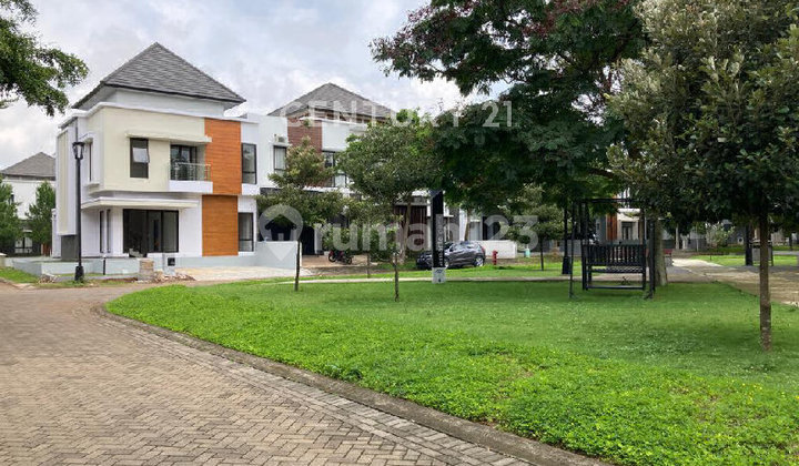 Rumah Bagus Semi Furnished SHM di BSB City Semarang 1