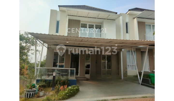 Rumah Hook SHM Dekat Pusat Kota di Simongan, Manyaran 1