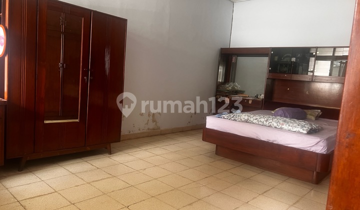 For Sale Rumah Asri Di Pusat Kota. 2