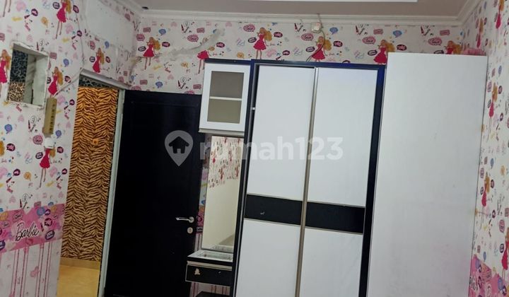 VTH0204 - Rumah Disewakan, 2+1KT, Semi Furnish, Taman Royal, Cipondoh, Kota Tangerang 2