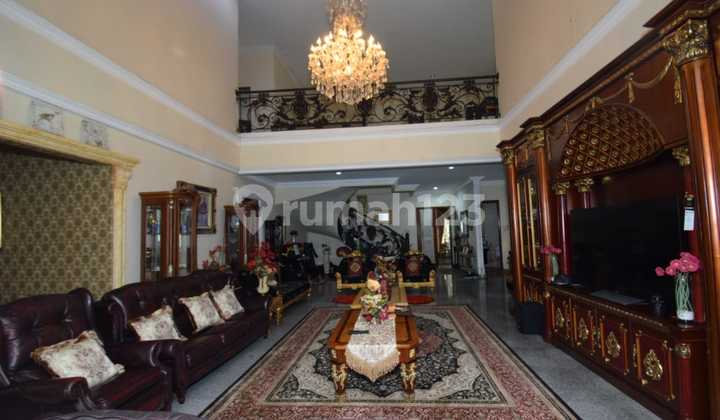 Dijual Rumah Mewah Bagus ada Kolam Renang di Kawasan Perdatam Pancoran Jaksel Dijual Rumah Mewah Bagus ada Kolam Renang di Kawasan Perdatam Pancoran Jaksel