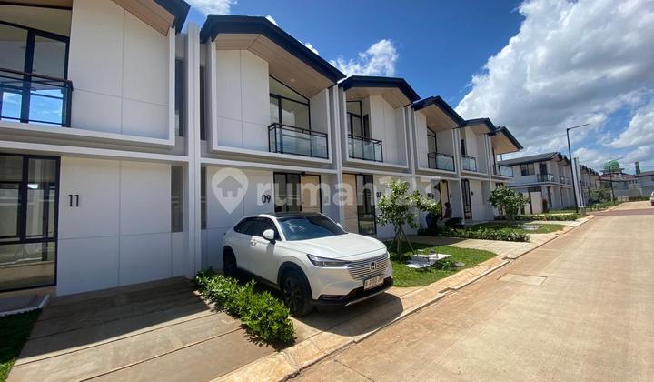Dijual Rumah 2 lantai baru di kawasan elit lippo karawaci Cluster cendana cove taman diponegoro lippo sentral