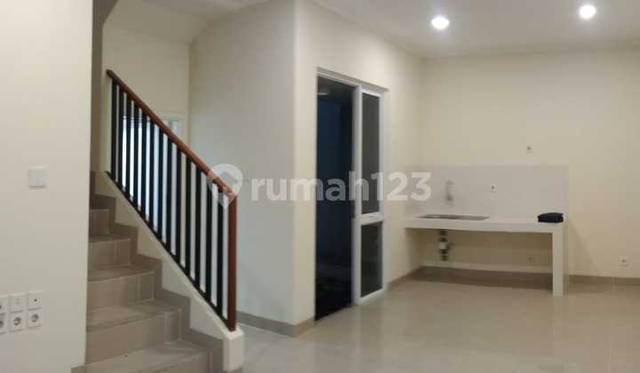 Disewakan Rumah Siap Huni di Cluster Agnesi Gading Serpong 2