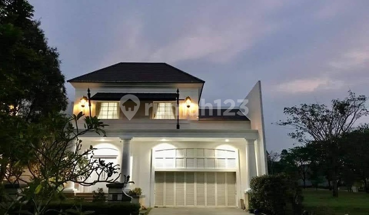 Disewakan Rumah Luxury Colonial Elegant di Cluster De Maja De Park Bsd City