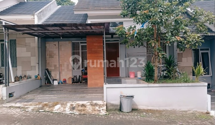 Dijual Cepat Rumah 6 KM Dari Tol Pasteur di Sariwangi Village