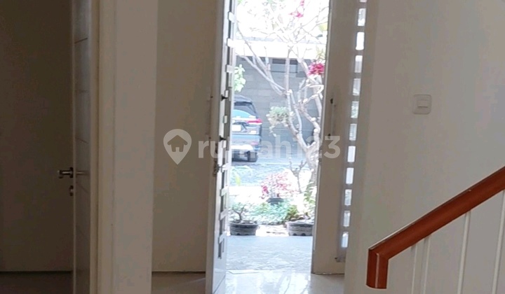 Jual Rumah di Woodland Citraland Surabaya Barat Jual Rumah di Woodland Citraland Surabaya Barat