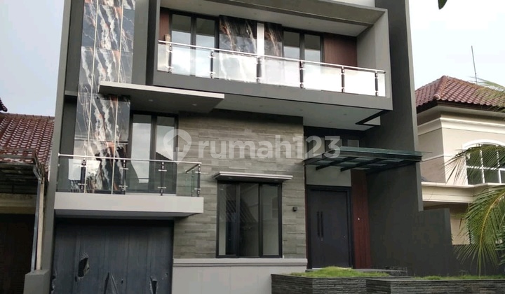 Jual Rmh di Fullerton Citraland Utama Jual Rmh di Fullerton Citraland Utama