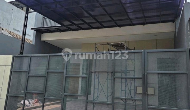 Sell Pakuwon City House East Surabaya Sell Pakuwon City House East Surabaya